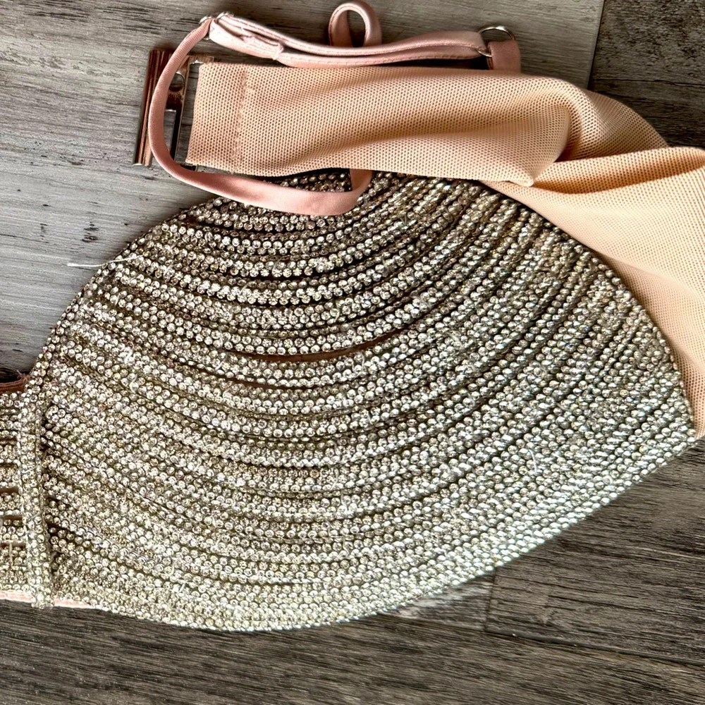 Crystal Rhinestone Bra🖤 - Picture 4 of 6